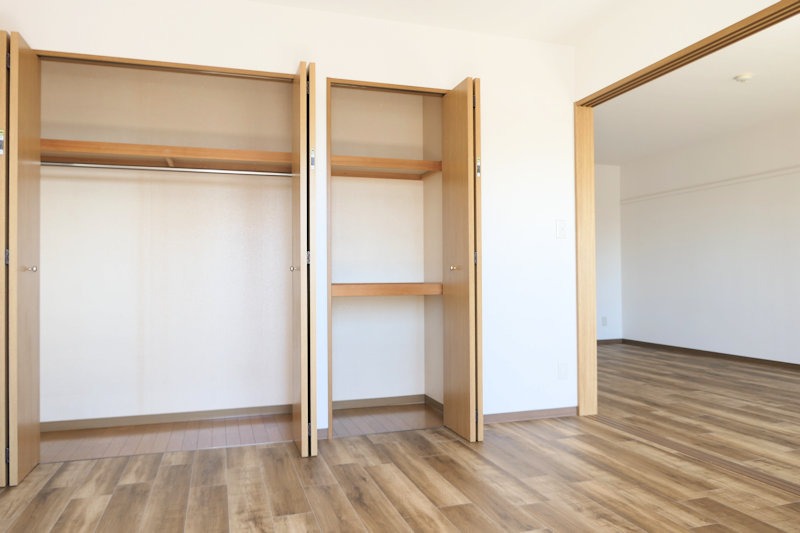 収納　【イメージ】６帖洋室のトールタイプ大型クローゼット♪