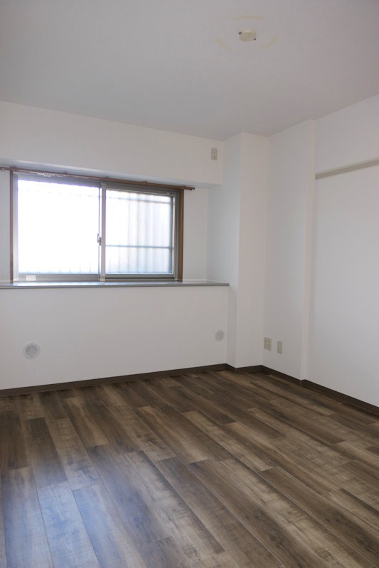 その他部屋・スペース　【イメージ】独立した６．５帖洋室は主寝室として最適です♪