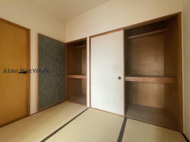 収納　※同物件、別部屋の写真です