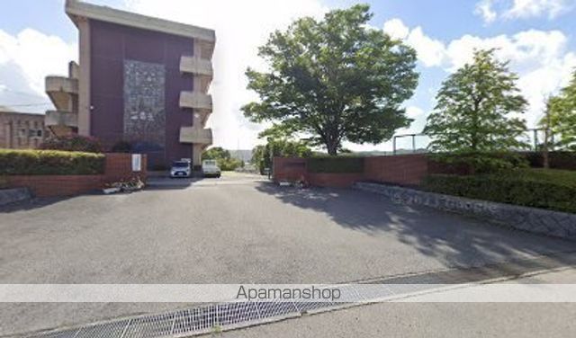 スーパー　とりせん（スーパー）まで600m