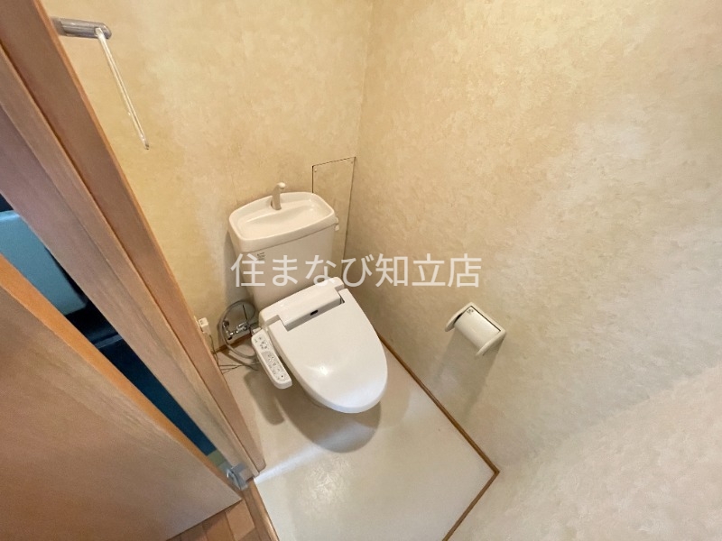 トイレ　別室同型写真