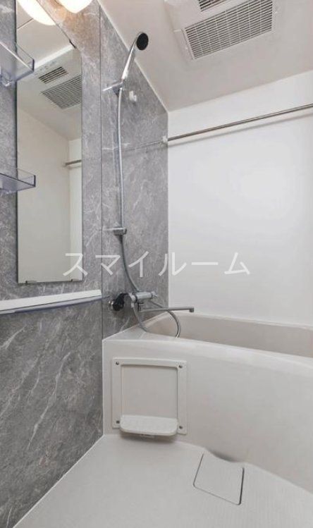 バス・シャワールーム　別部屋参考写真となります。