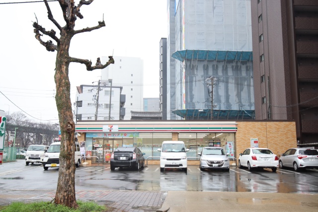 コンビニ　セブン－イレブン　名古屋千代田１丁目店（コンビニ）まで46m