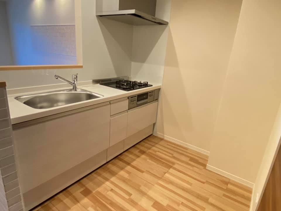 キッチン　写真は類似物件です