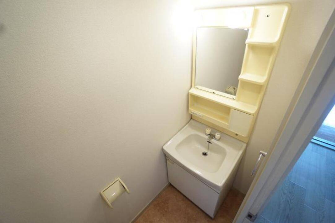 洗面設備　ドレッサー