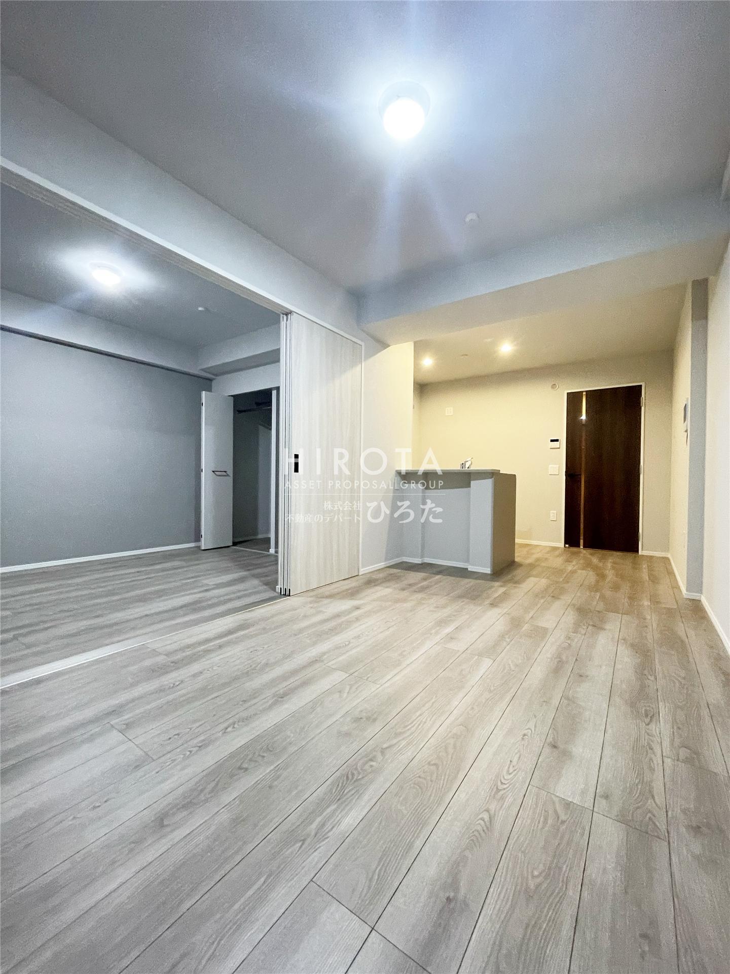 居室・リビング　206号室写真