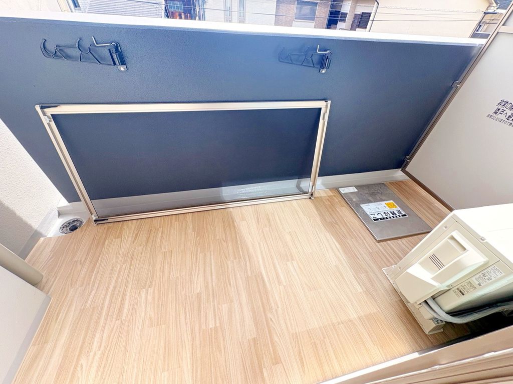 バルコニー　バルコニー