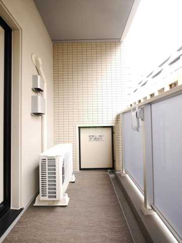 バルコニー　コンフォリア新宿