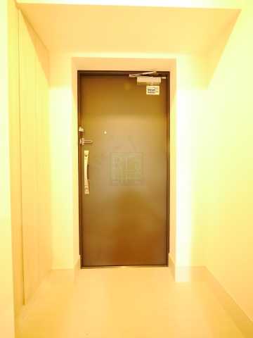 玄関　コンフォリア新宿