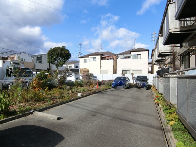 駐車場　駐車場