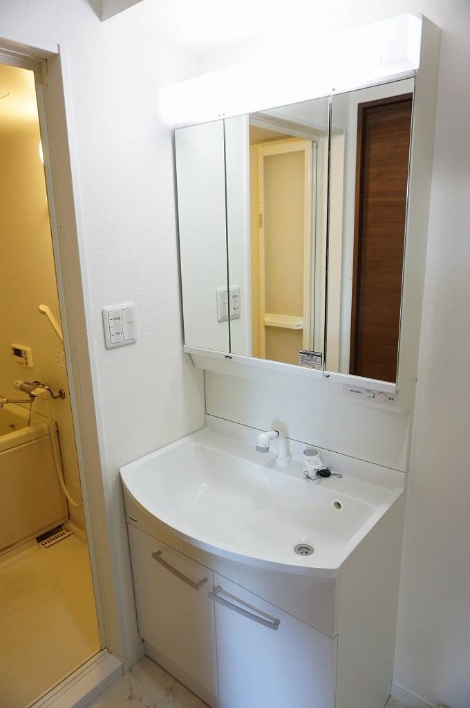 洗面設備　独立洗面台