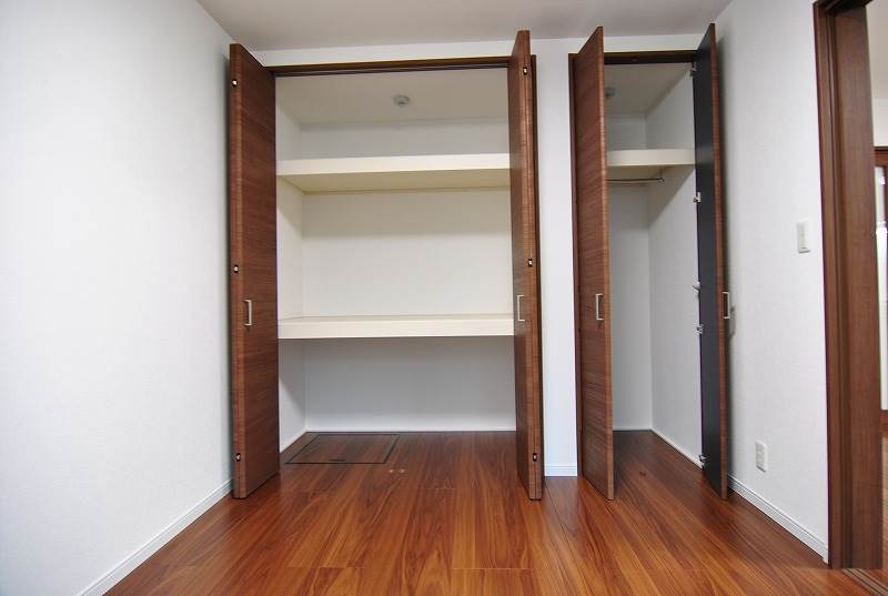 収納　クローゼット