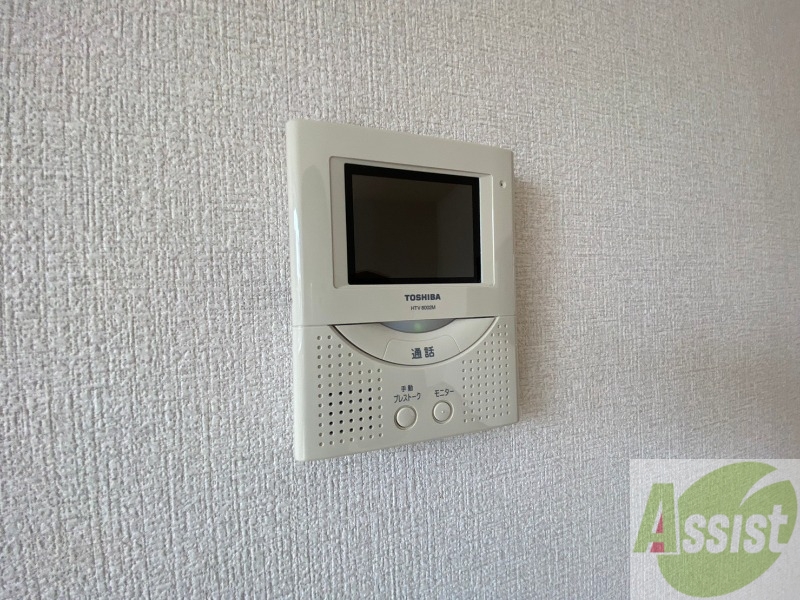 その他設備　ＴＶモニター付インターホンです。来客者の顔が見えるので安心！