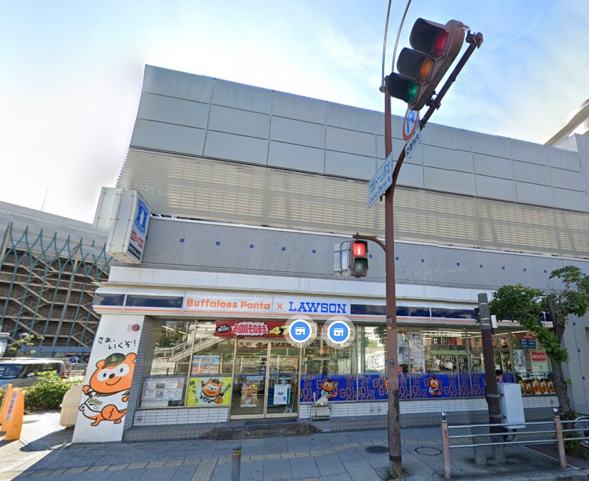 コンビニ　ローソン大阪ドームシティ店（コンビニ）まで365m