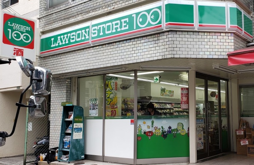 コンビニ　ローソンストア100東淀川駅前店（コンビニ）まで171m