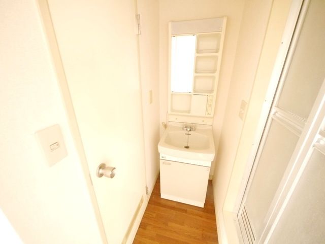 洗面設備　★詳細はタウンハウジング多摩センター店へ★