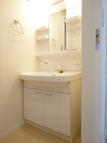 洗面設備　シャンプードレッサー完備