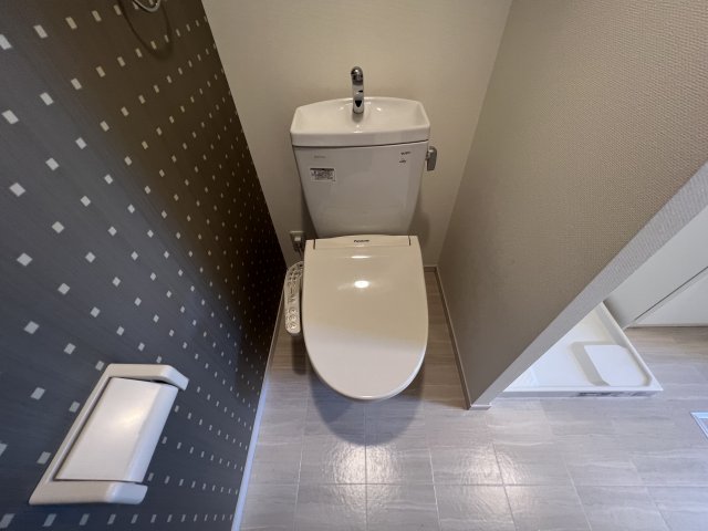 トイレ　温水洗浄便座付きでおすすめ！