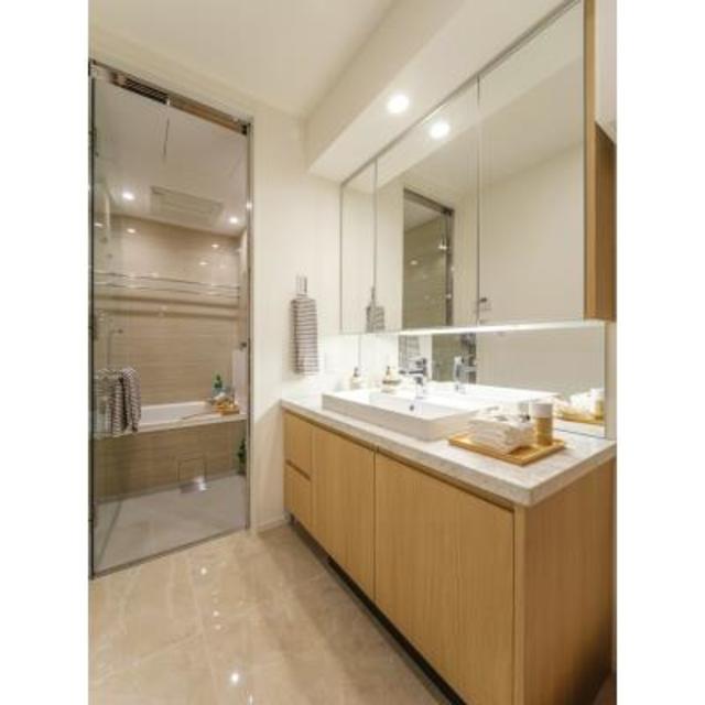 洗面設備　※写真は同タイプ住戸です。