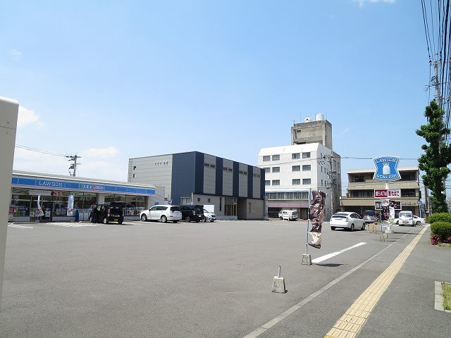 コンビニ　ローソン（コンビニ）まで350m