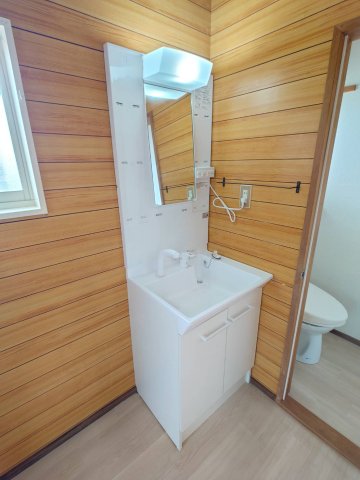 洗面設備　新設シャンプードレッサー