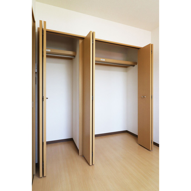 収納　洋室収納☆