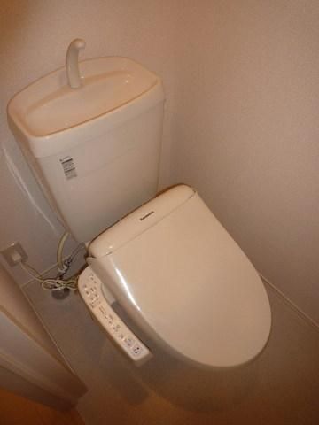 トイレ　洗浄便座