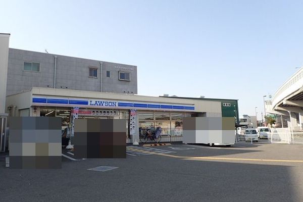 コンビニ　ローソン浜寺石津東三丁店（コンビニ）まで586m