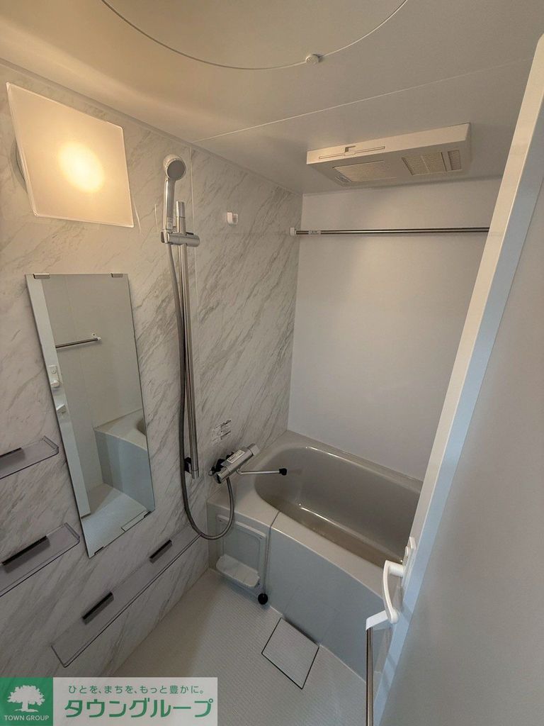 バス・シャワールーム　バス