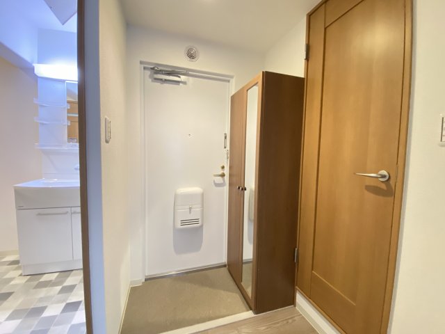 玄関　シンプルで使いやすい玄関です