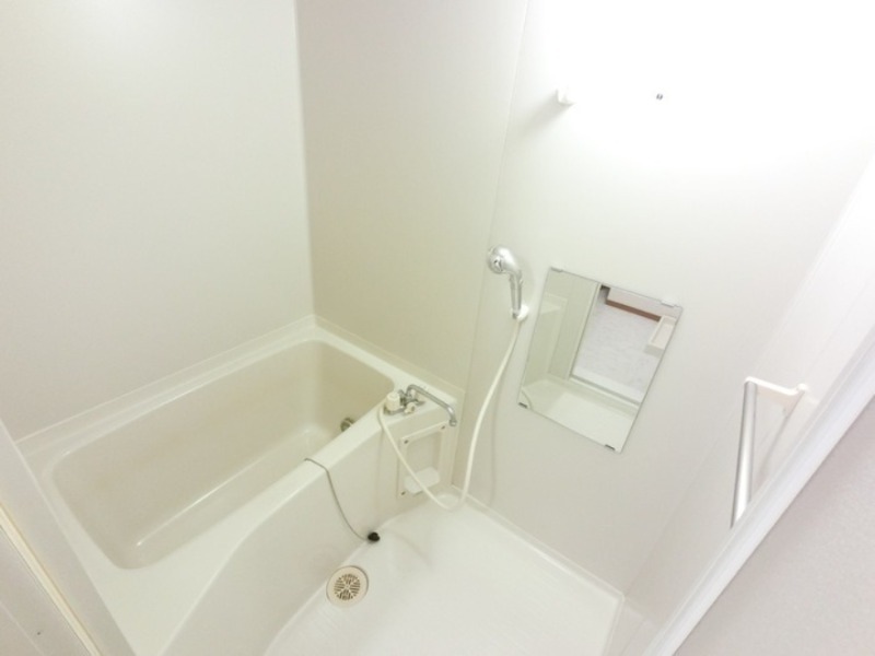 バス・シャワールーム　図面と現状に相違がある場合には現状を優先