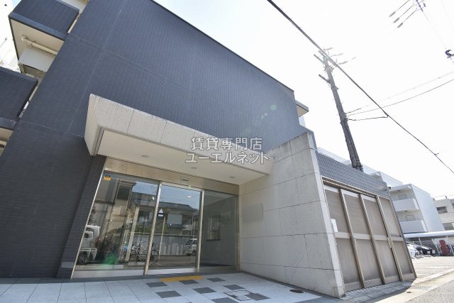 建物外観　キレイな外観