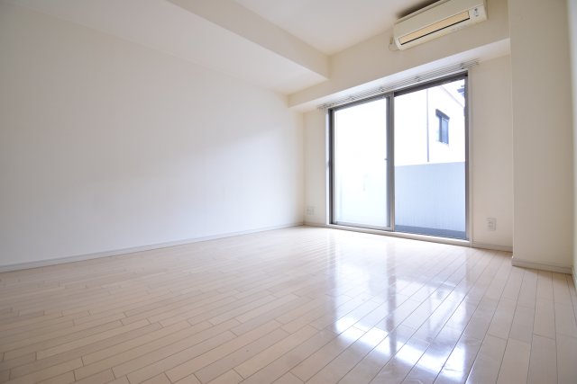 居室・リビング　洋室8.5帖