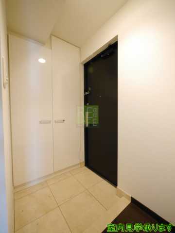 玄関　コンフォリア二番町