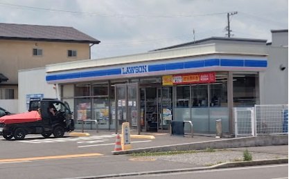 コンビニ　ローソン　焼津小川店（コンビニ）まで94m