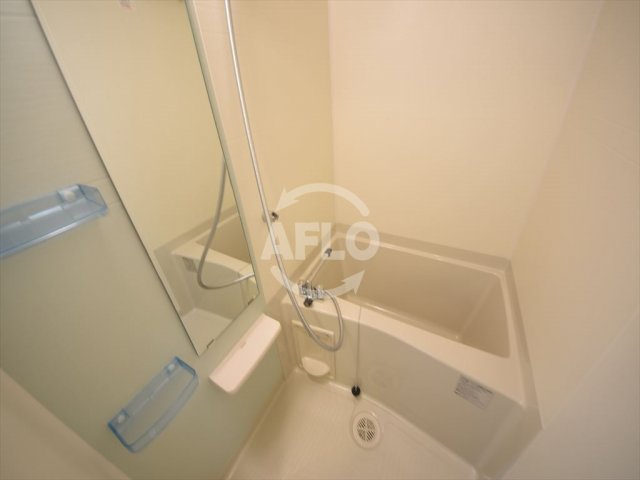 バス・シャワールーム　プライムアーバン御堂筋本町　浴室