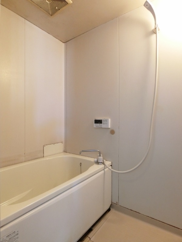 バス・シャワールーム　図面と現状に相違がある場合には現状を優先