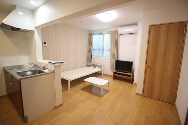 居室・リビング　※カーテンは各自でご準備ください※