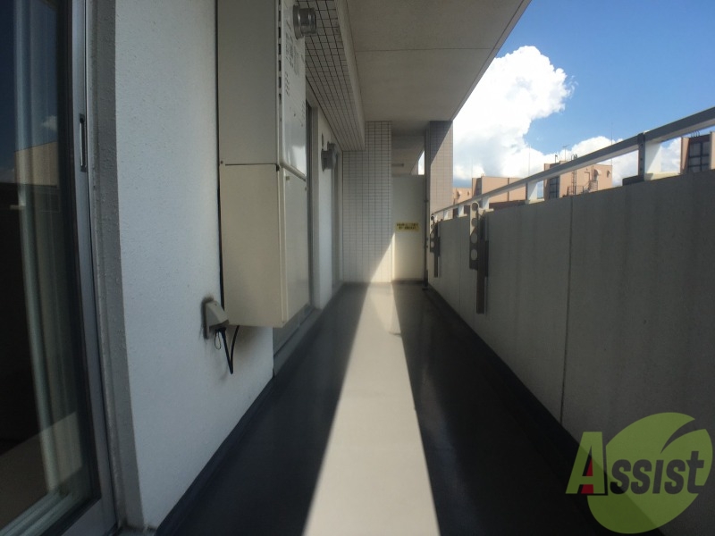 バルコニー　バルコニーが付いていますので一息ついてみてはいかがですか。