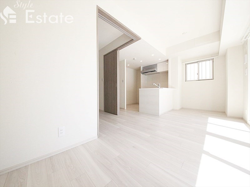 居室・リビング　内装