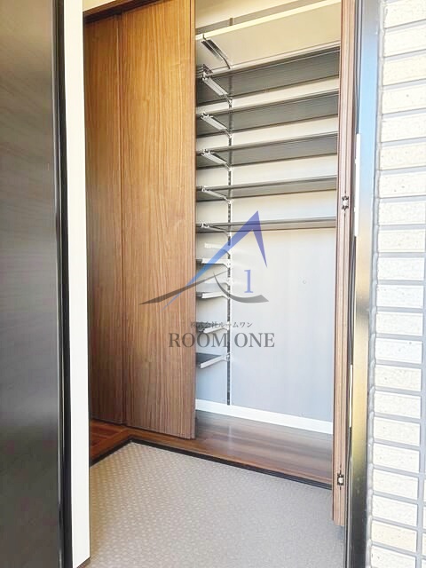 玄関　玄関です。