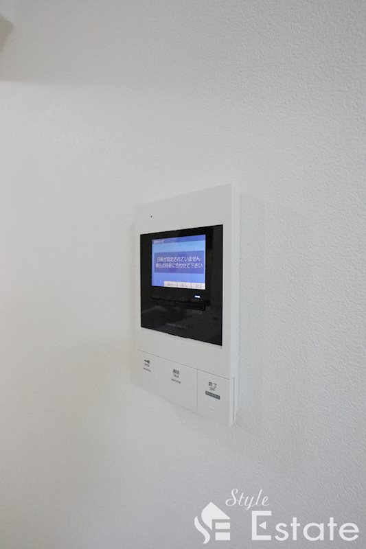 セキュリティ　モニター付きインターホン
