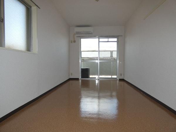 居室・リビング　参考写真(他号室)