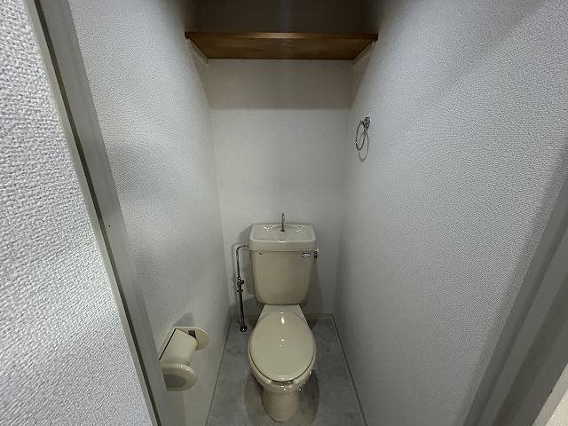 トイレ　同マンション別部屋