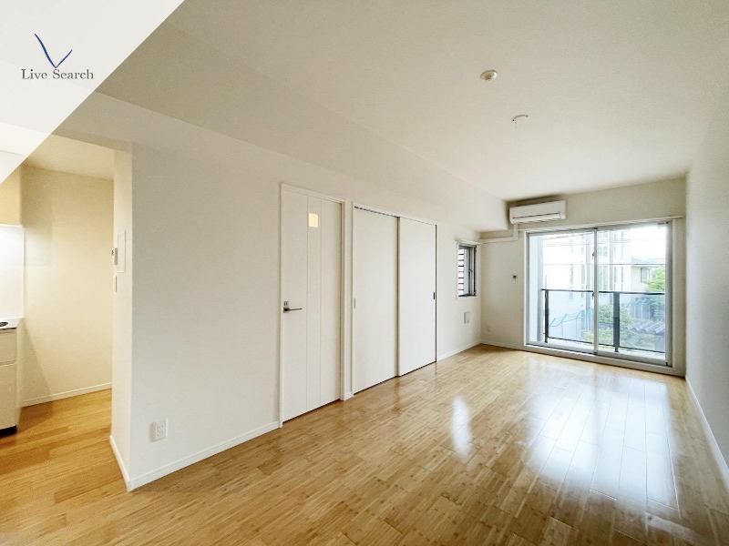 居室・リビング　別号室