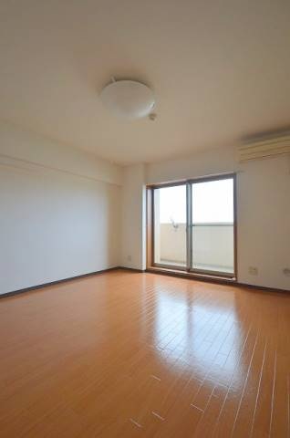 居室・リビング　日当たり良好