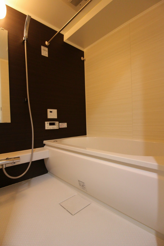 バス・シャワールーム　浴室