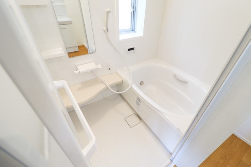 バス・シャワールーム　図面と現状に相違がある場合には現状を優先