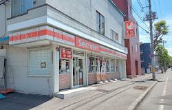 コンビニ　セイコーマート天神山店（コンビニ）まで181m