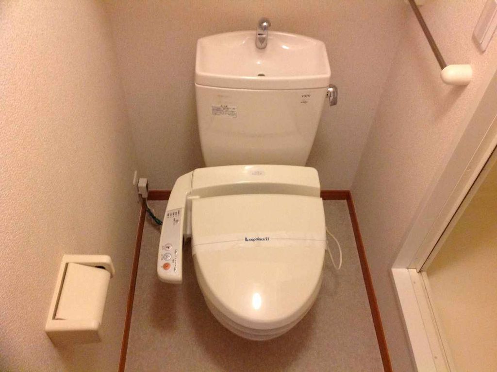 その他　温水洗浄便座